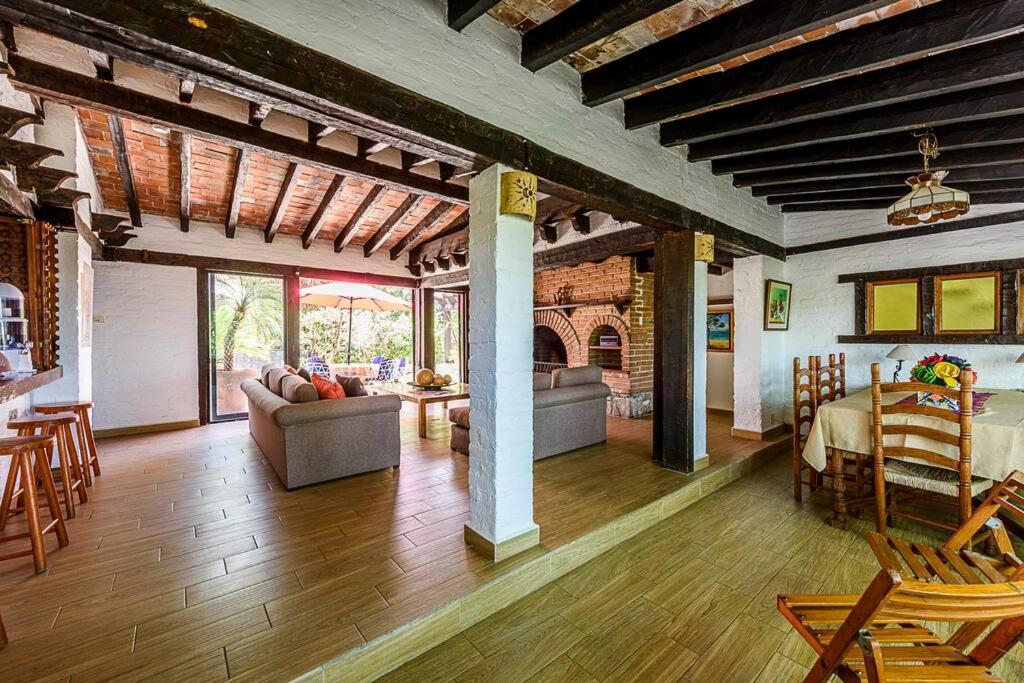Agradable Cuarto De Hostal Sobre El Centro, Valle Valle de Bravo Exterior foto